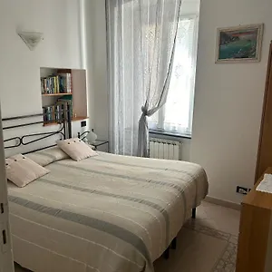  Apartment In Tipico Carugio Ligure