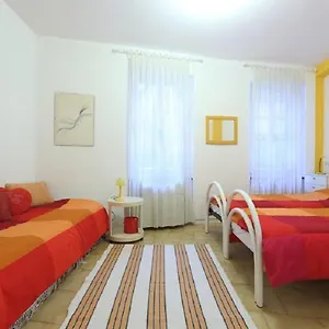  Apartment Basuetta Alle Cinque Terre Con Ac